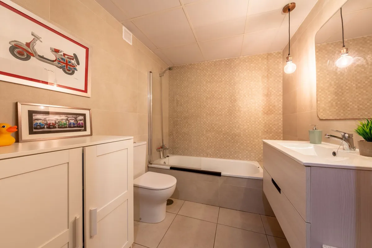 622ab0ca-e4e4-462f-81cc-655b88230959