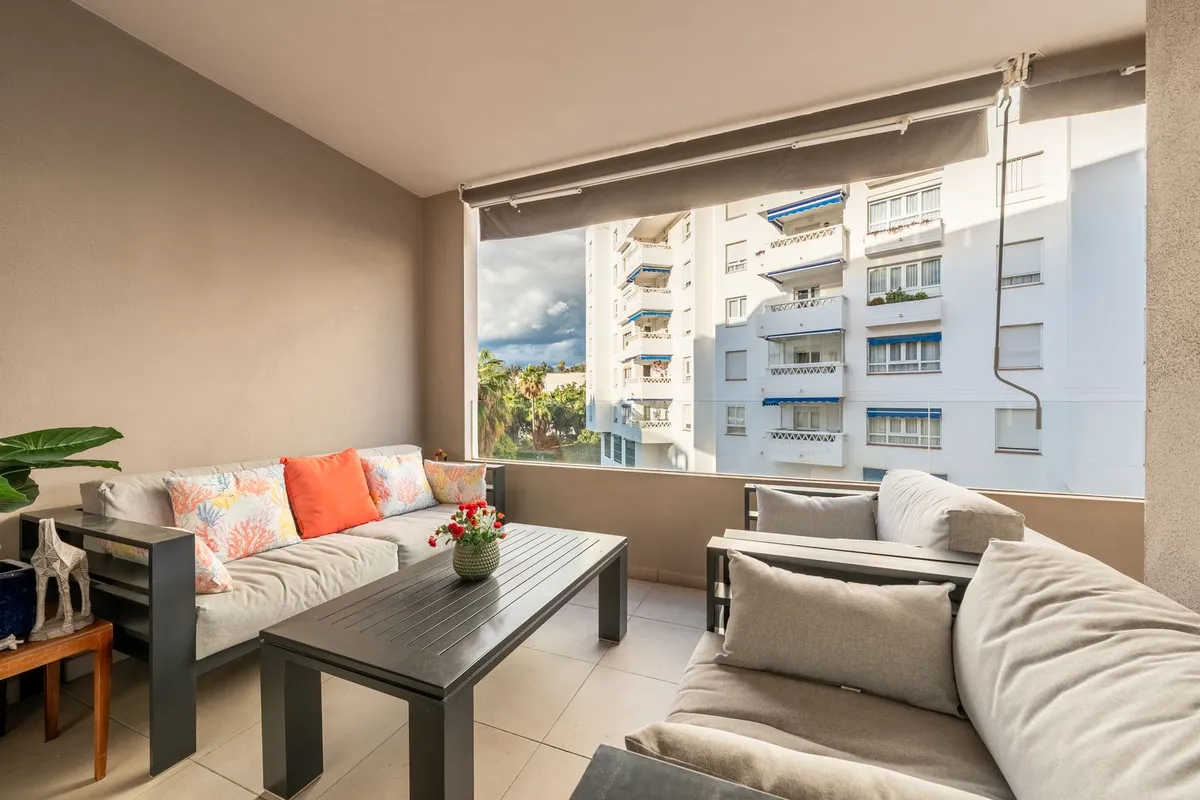 72a578b0-f4bf-4ed5-8b26-44cf59522a1e