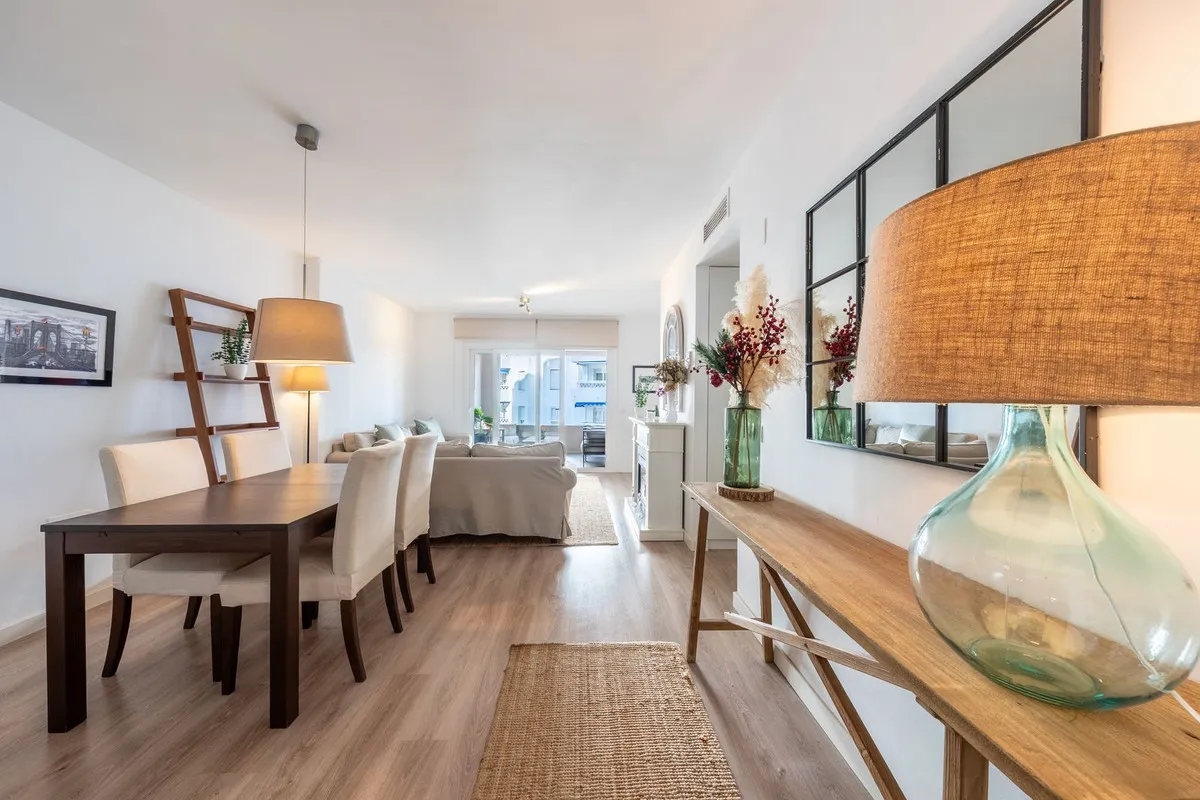 aaa75e13-ca5b-4b07-852d-4d323232fb6d