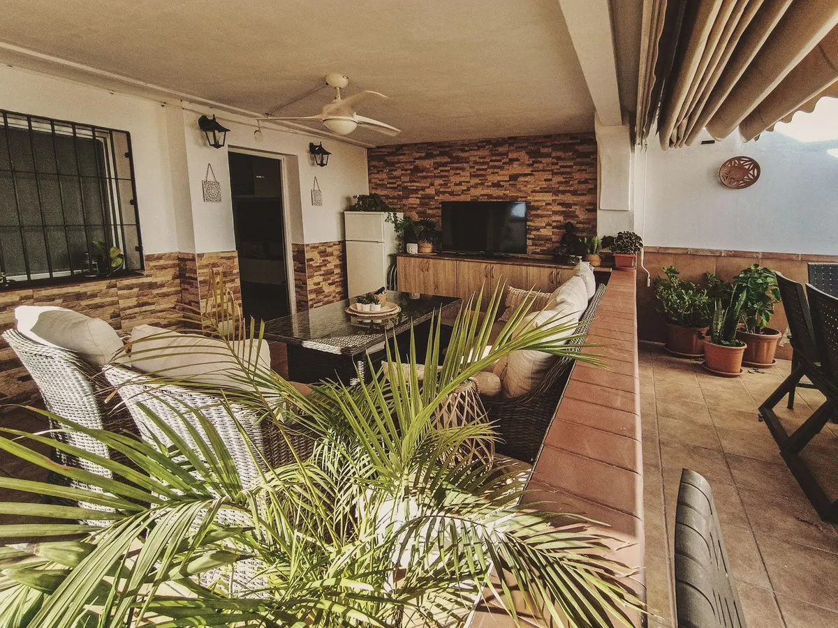 5fccd92b-7459-4b56-bc25-ef50b4edd363