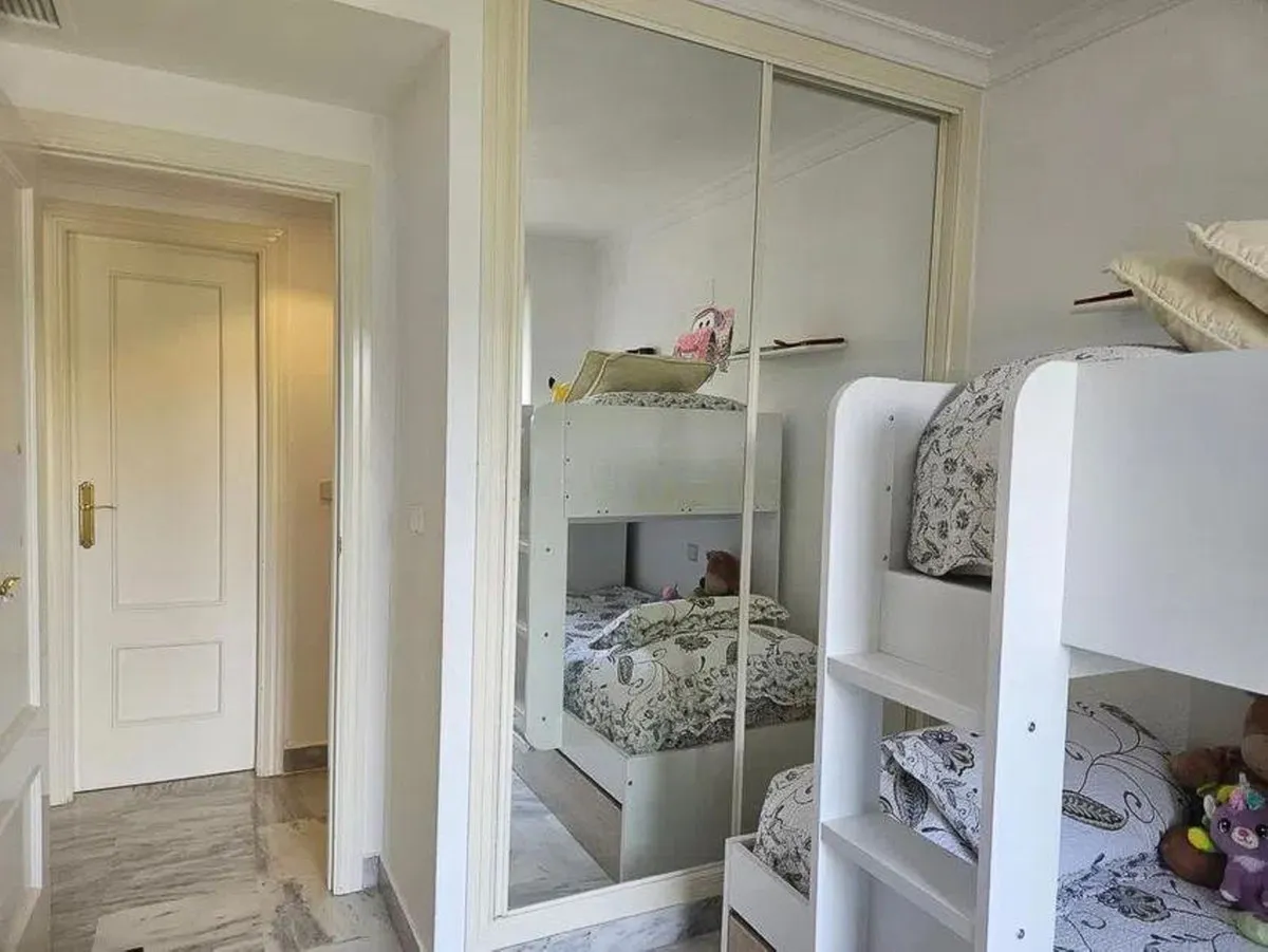 965f88b2-57a6-4e19-9f28-ec3d7b9d969b