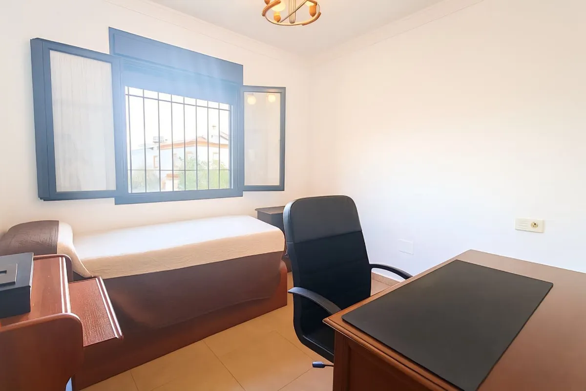 1a75734d-be8c-43c1-940a-e045dd0949c5