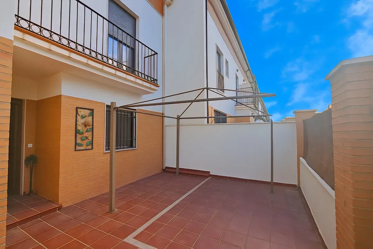 6d1d4922-c14c-4c6e-a0c7-42f89c388c4c