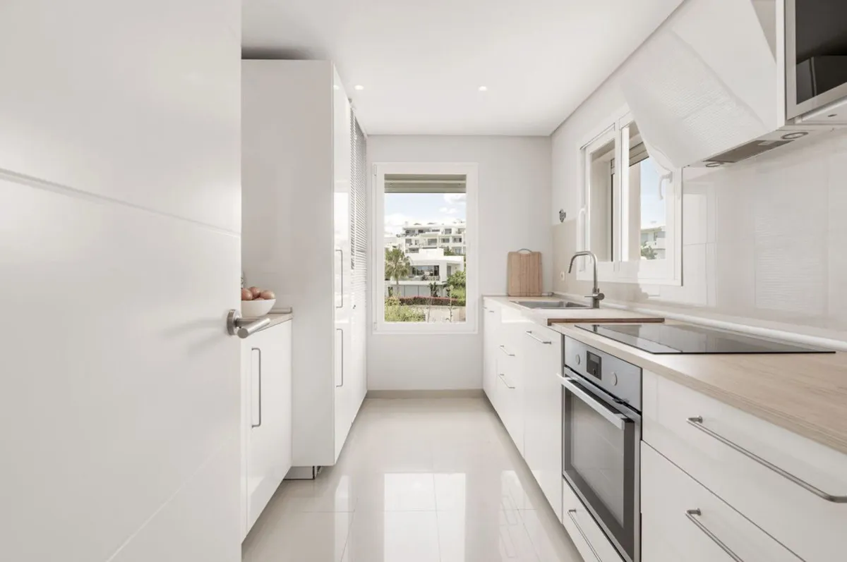 1dba2049-f94f-44f0-97a3-2f0110b1da7b