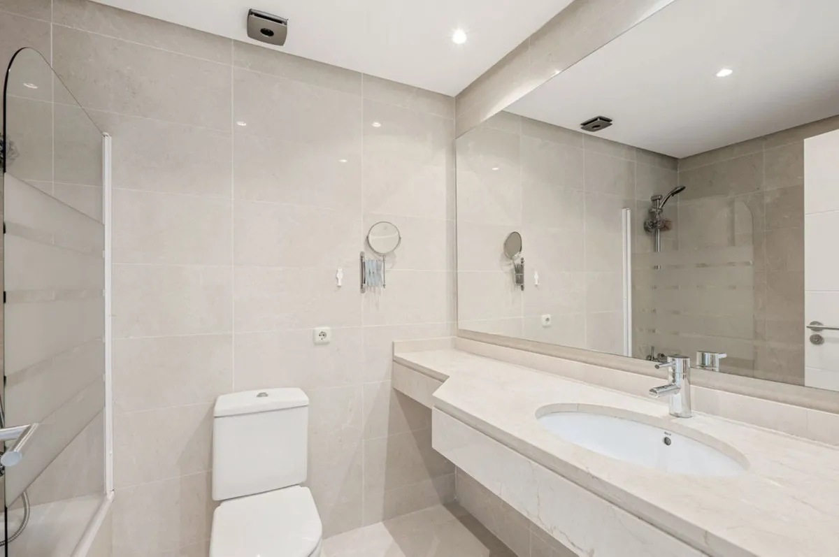 a6f2e494-abde-4e99-ae3a-26dc8cb028ae