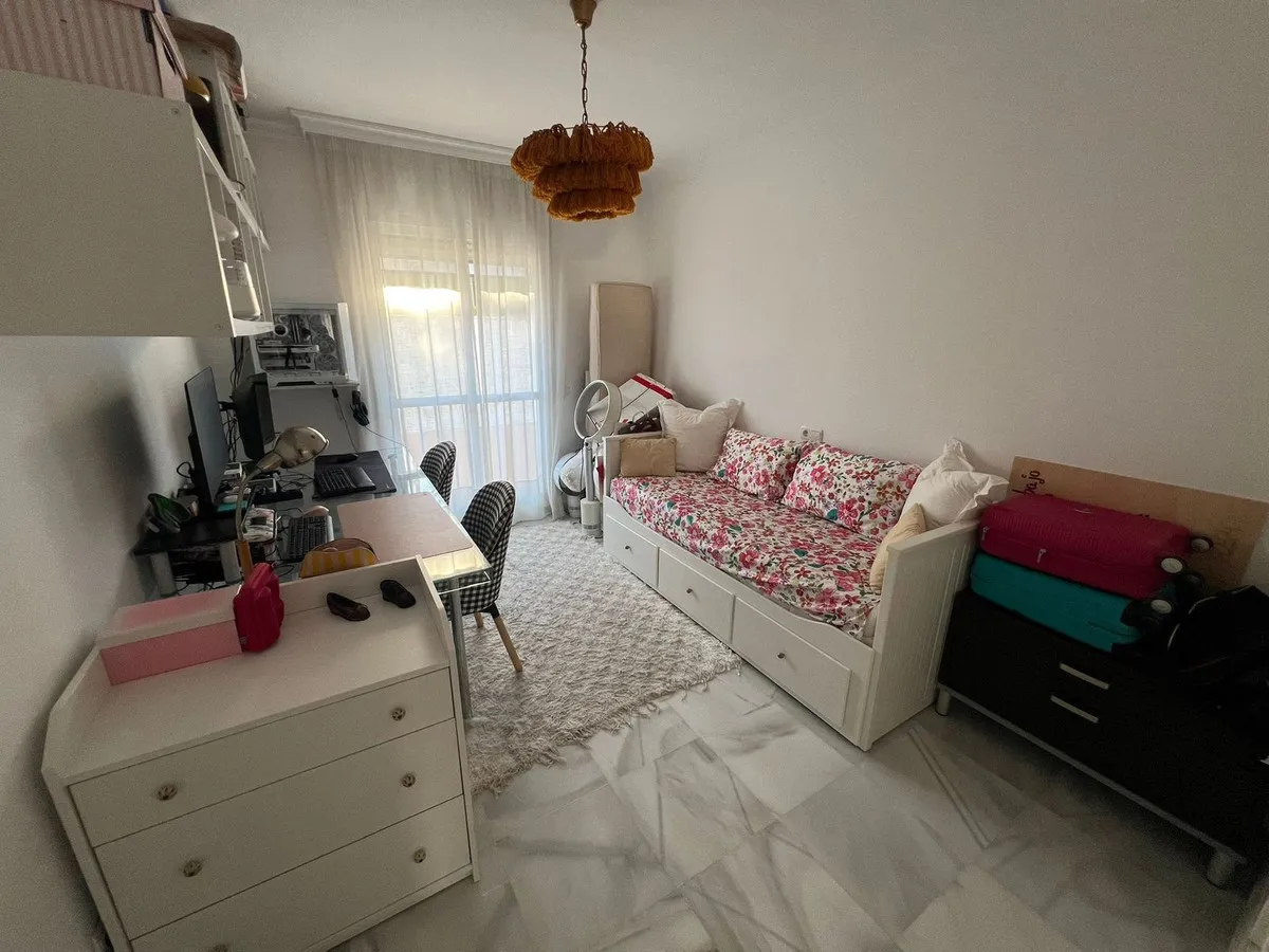 f10c8158-f16e-4b3e-8ccc-ca741afba356