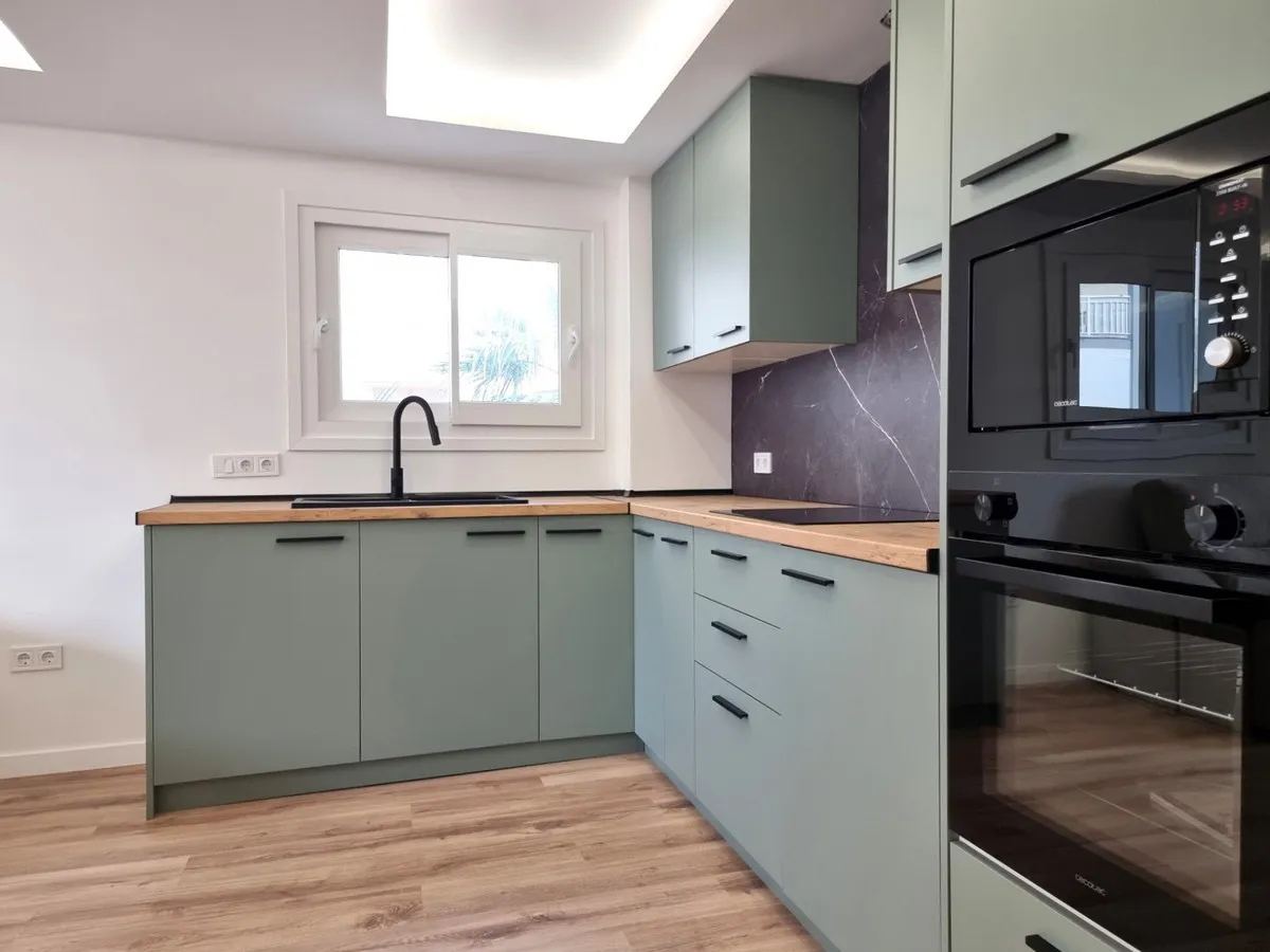 184f1a23-16cf-497d-8870-6aa103d37337