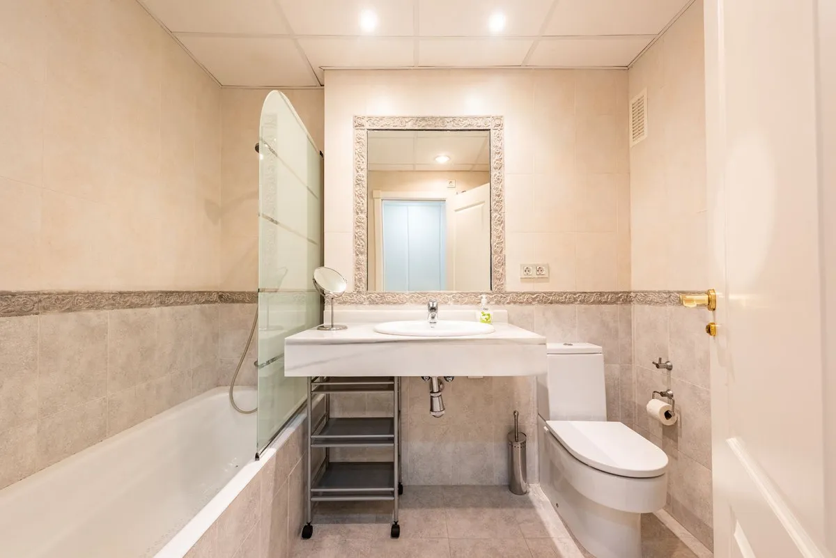 b781cbfd-e4d6-41ce-9a00-36b6e35dd067