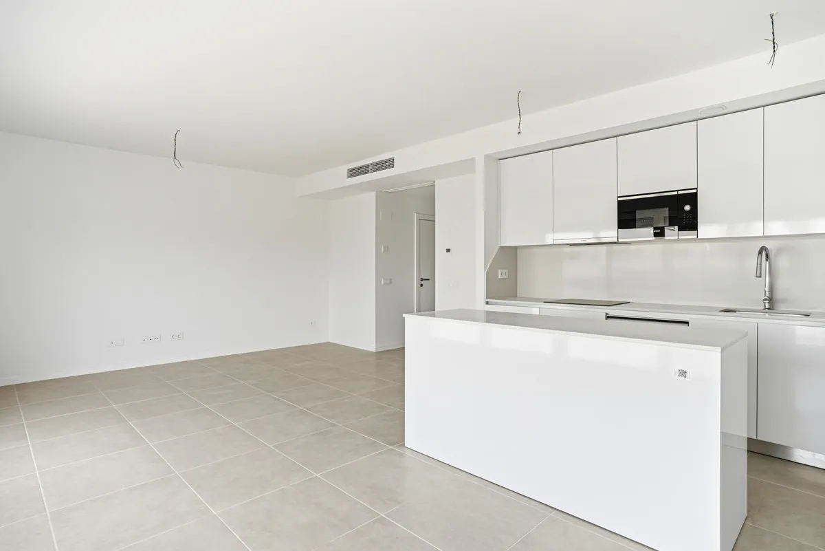 99ae65c7-ee50-4d11-8376-815f37d6aec2