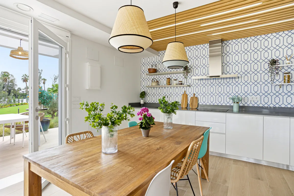 eadf5987-bb79-4d0f-aa0c-840375453271