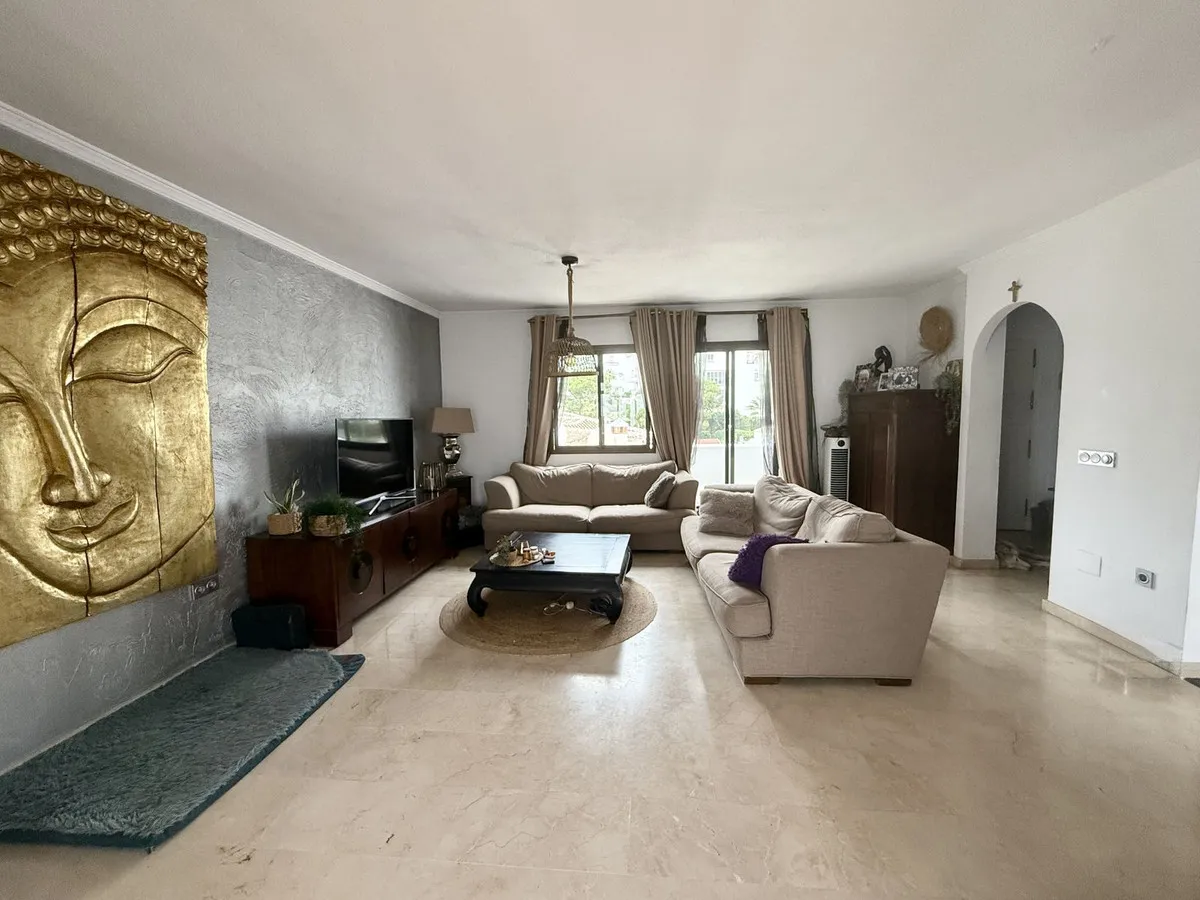 d80b32ee-ab92-4d89-944b-cf345d2d5064