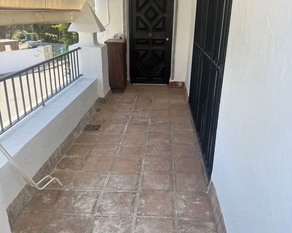 23f67f00-2c0c-4914-9004-61a45695366b