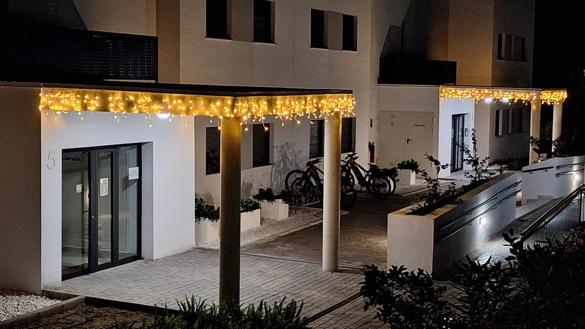 67b083a9-893b-4a8f-b396-18b11019893f