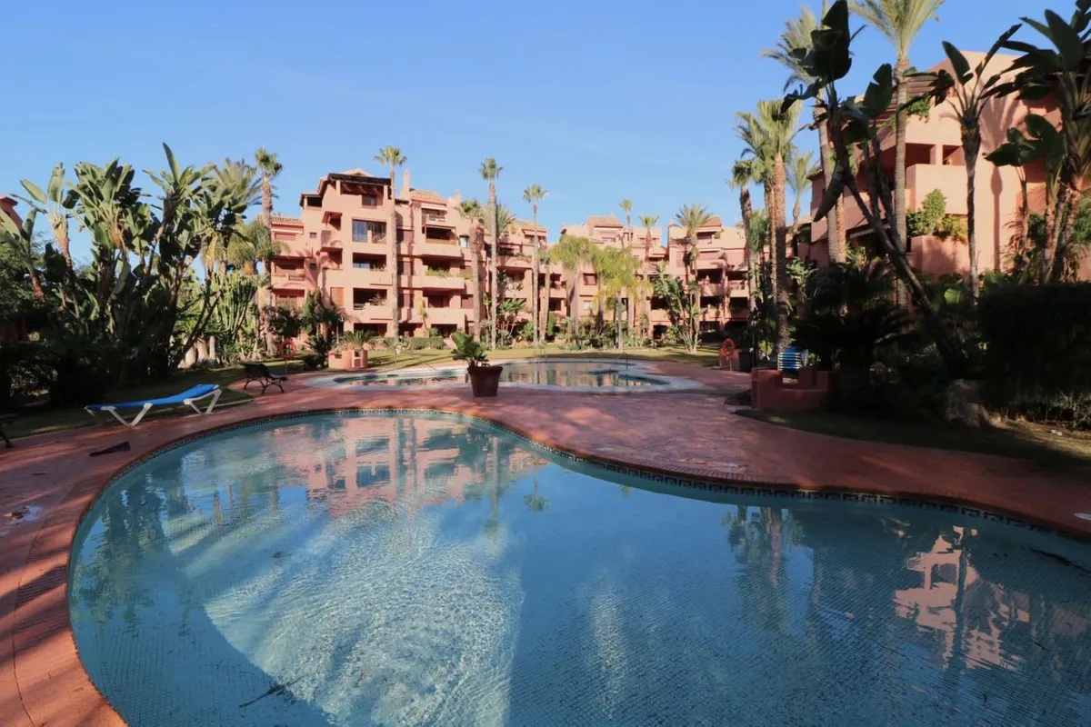 Luxury Beachside Apartment in Marbella East