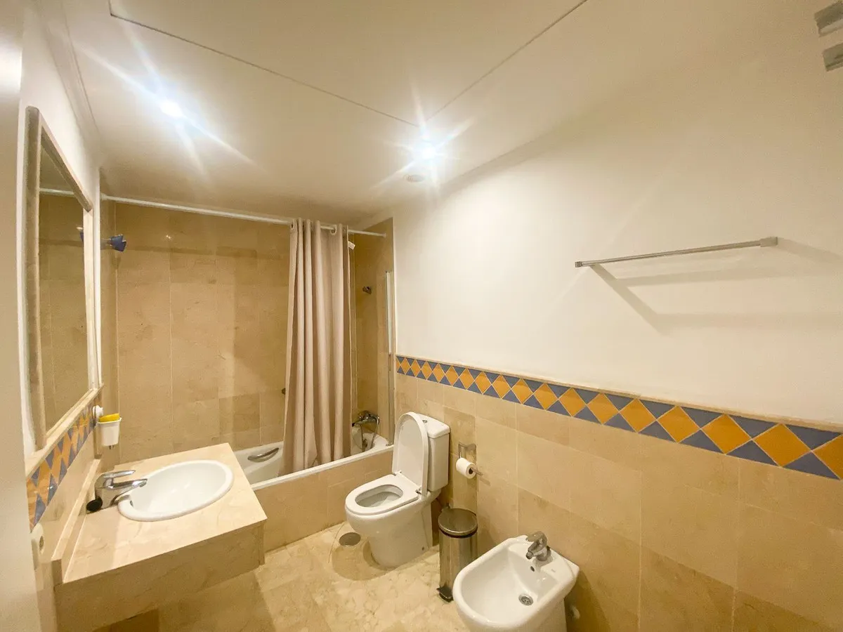 e2e5f2f5-22cc-4f46-9636-55c6b23f916c