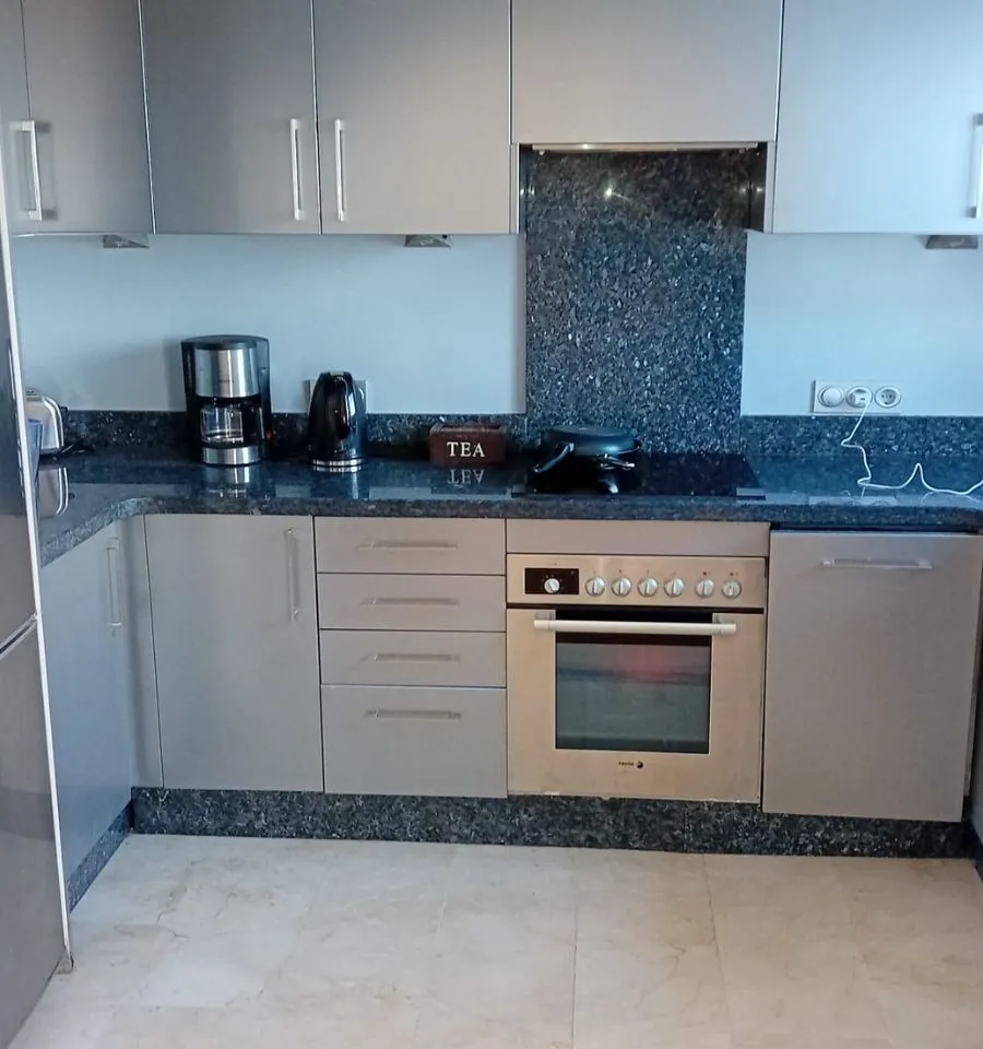 1c123512-3b76-4fa7-bd1e-324a7874804f