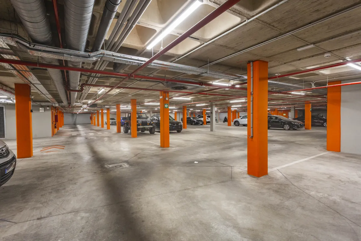 0889db32-4551-4f95-9239-b5c7fe4171ca