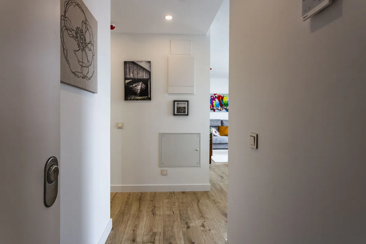 eb77d558-733c-4752-b8f9-957da3d92429