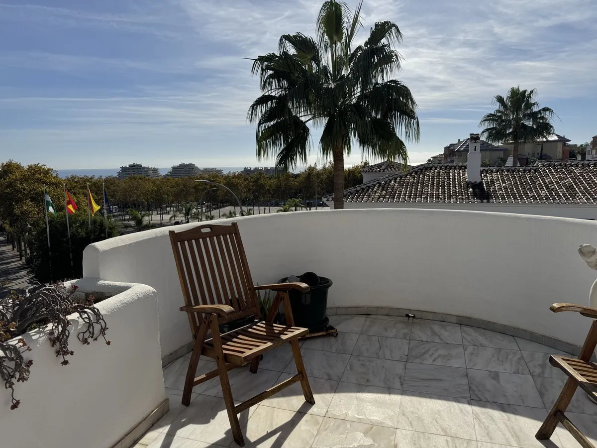 575d15c0-18b5-4723-8261-5c039fc6977d