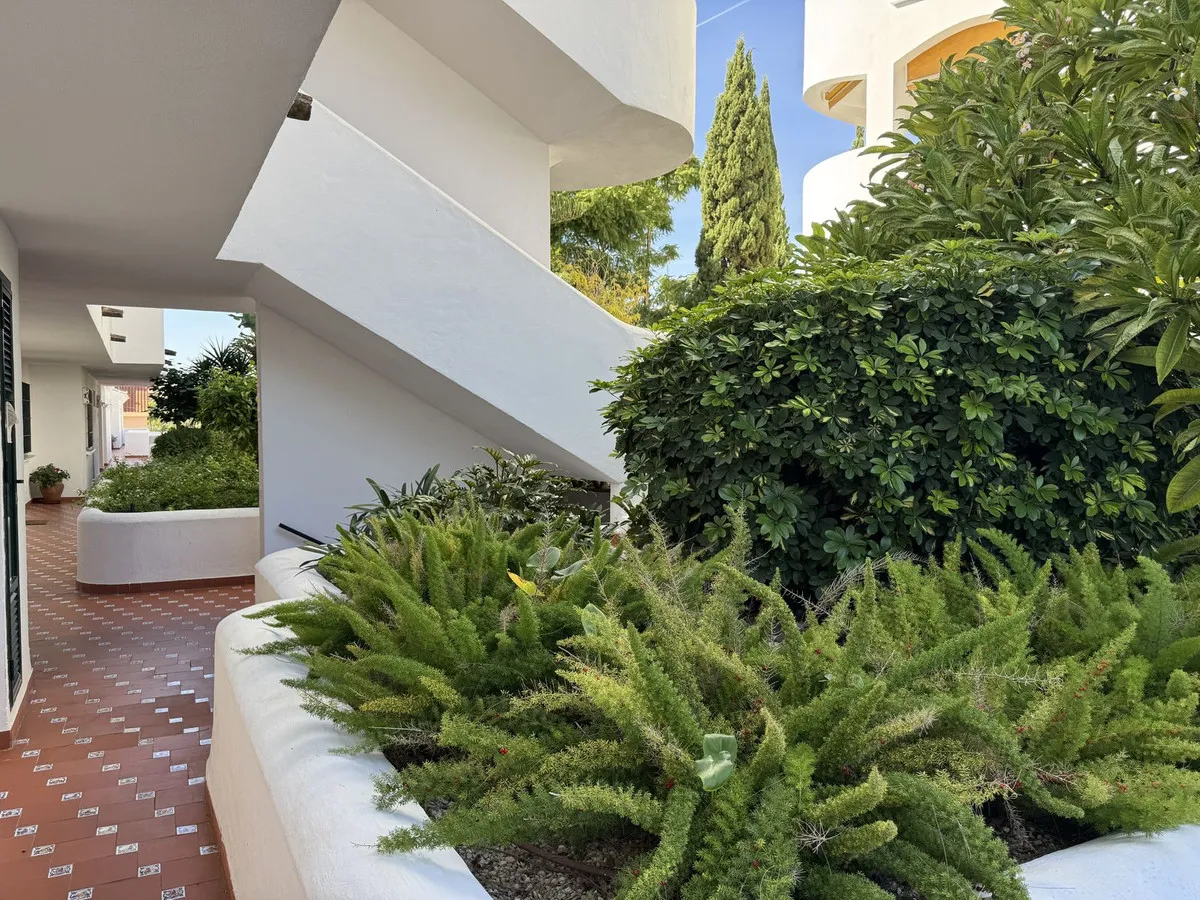 74c59223-c9f7-4121-a31d-f2b47532f023