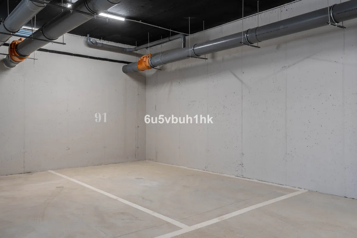 1548f951-31e6-4f01-9933-ea866b5fa2ec