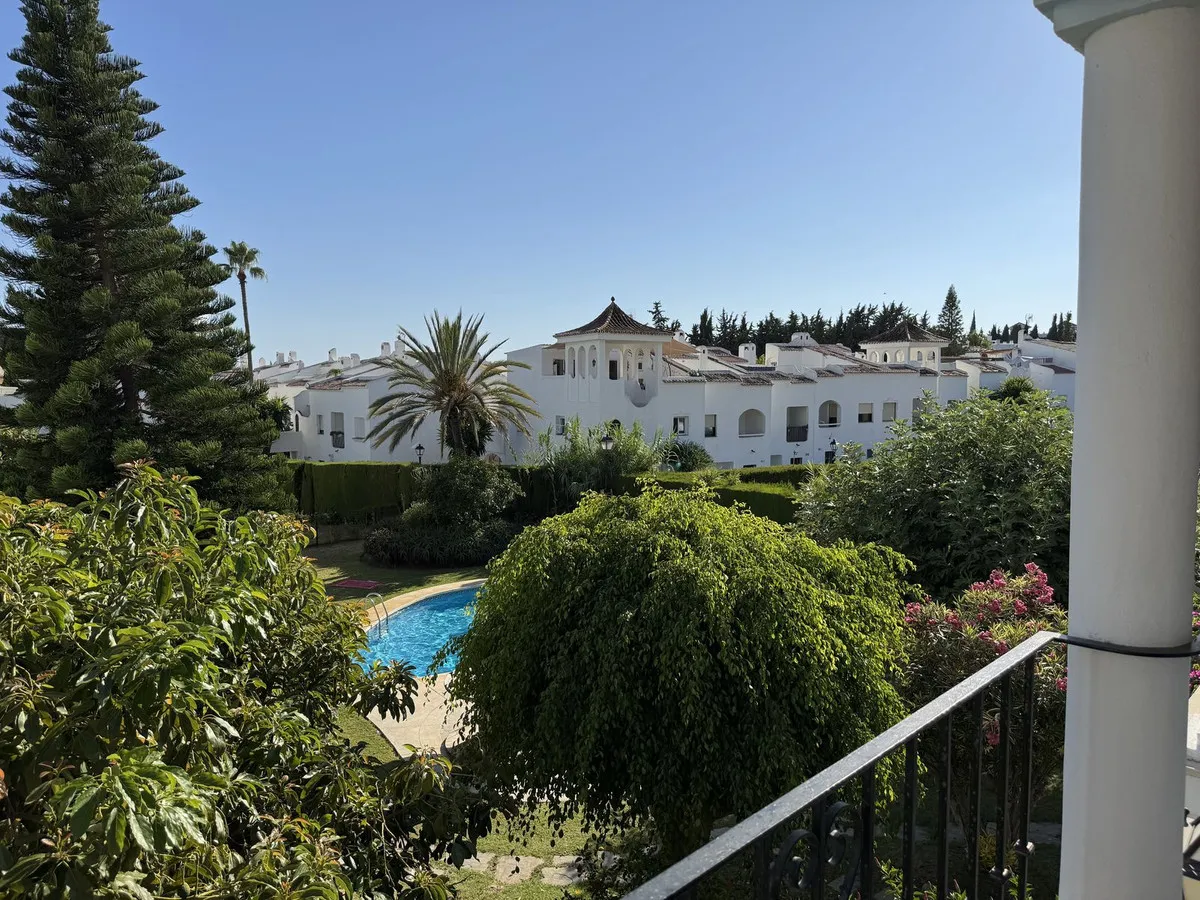 0d89f1f3-c649-4f7c-b9c9-bef3b076ac03