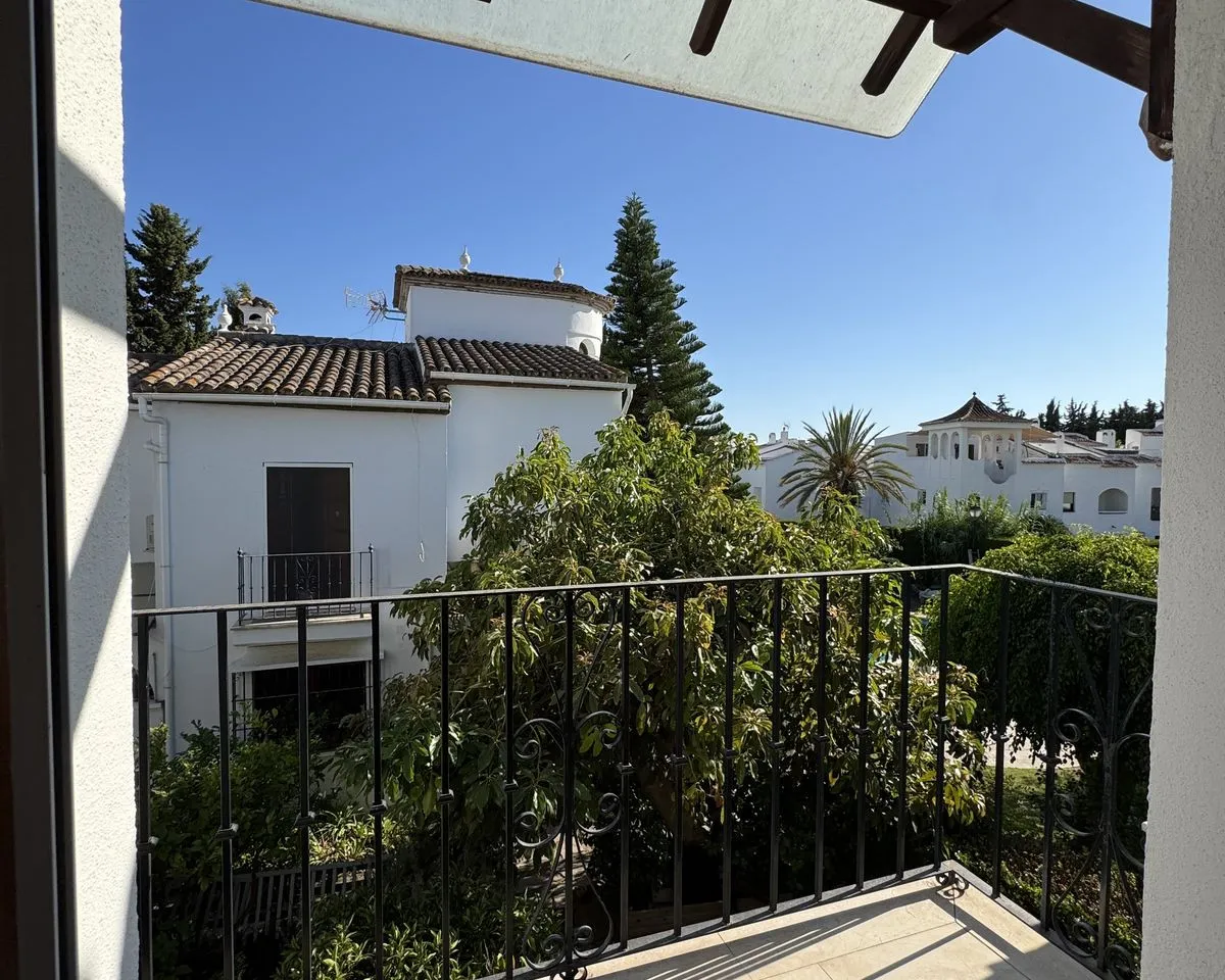 6b3d22e6-1897-4d87-a7e6-bc124024b993