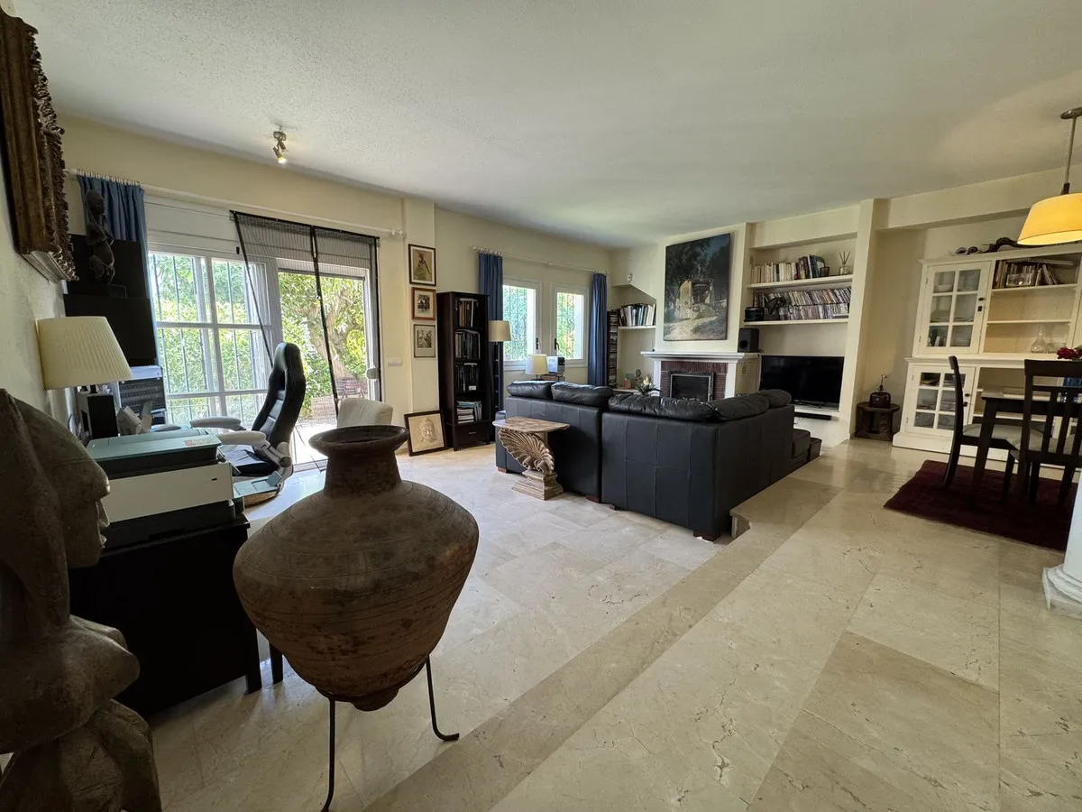 9d7803e5-7f11-4405-8430-742591212717