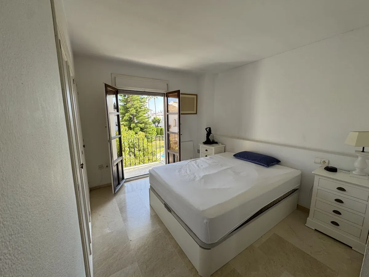 de2f9b86-7dc8-407b-8555-7d3e958692b2