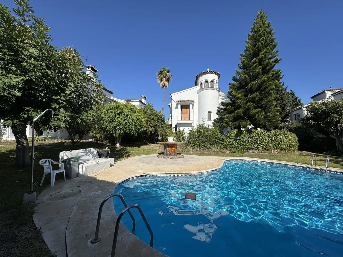 fc65f543-25fc-4678-93c8-ce79eaa1716e