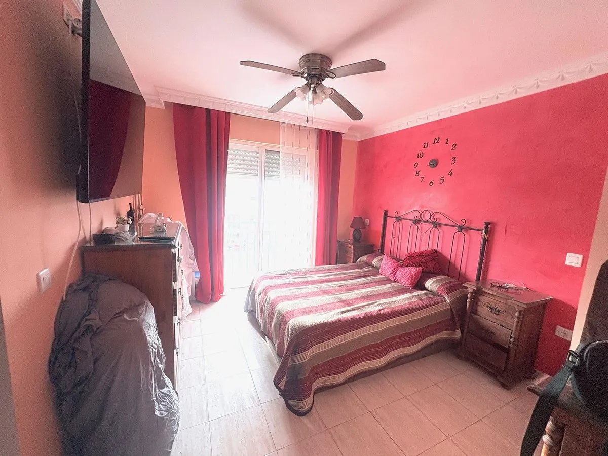 75a12f7e-dcca-4f80-ab43-1ef25053b398