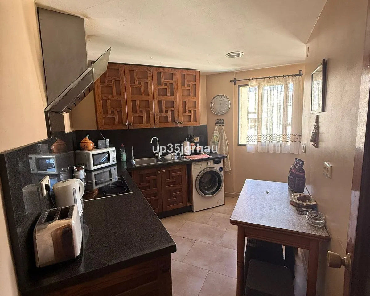 2f0ce609-b932-44cc-bc37-34ce1155d464