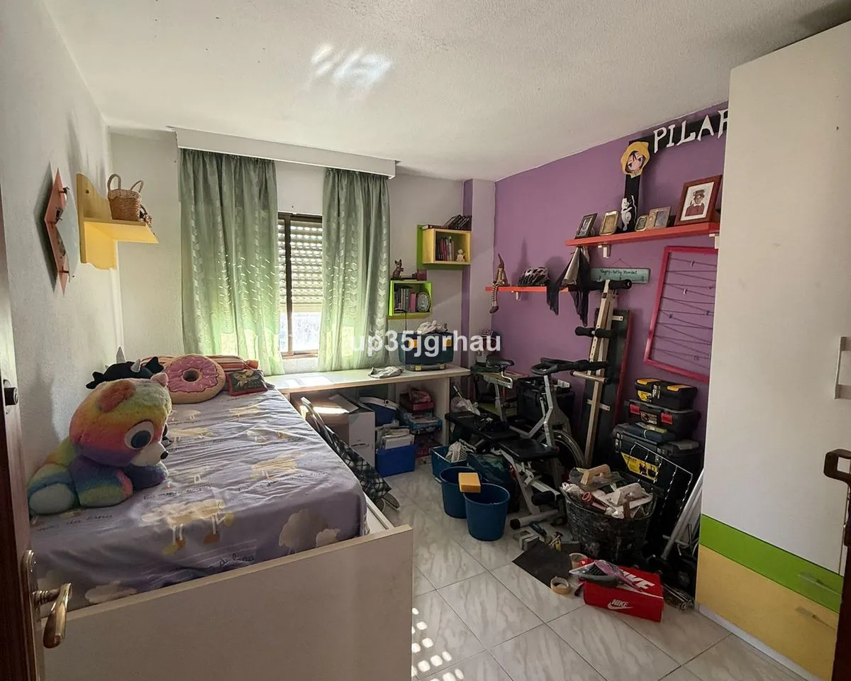 d46babe4-f7f2-46a5-8948-69f4efc92886