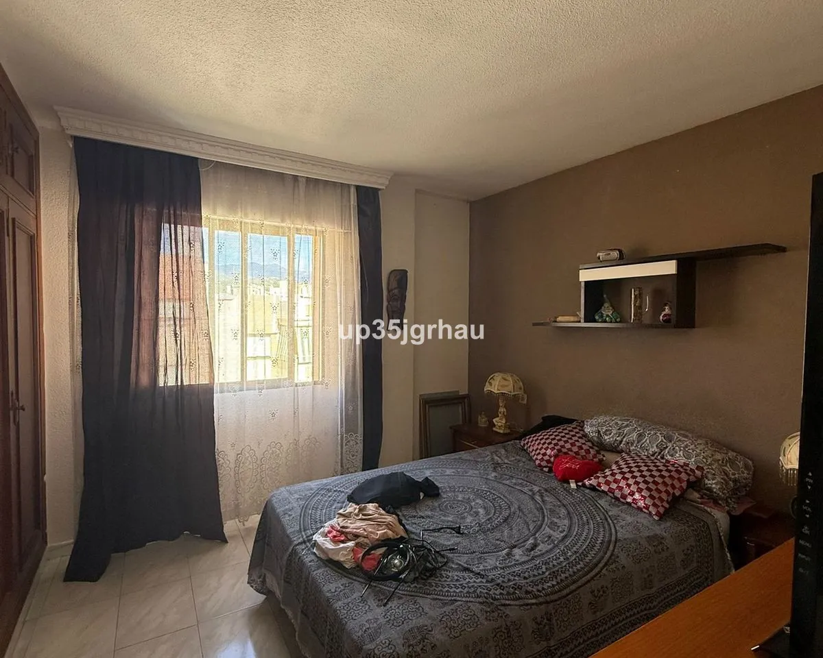 fd374a73-dd82-459a-aedc-63906d51c673