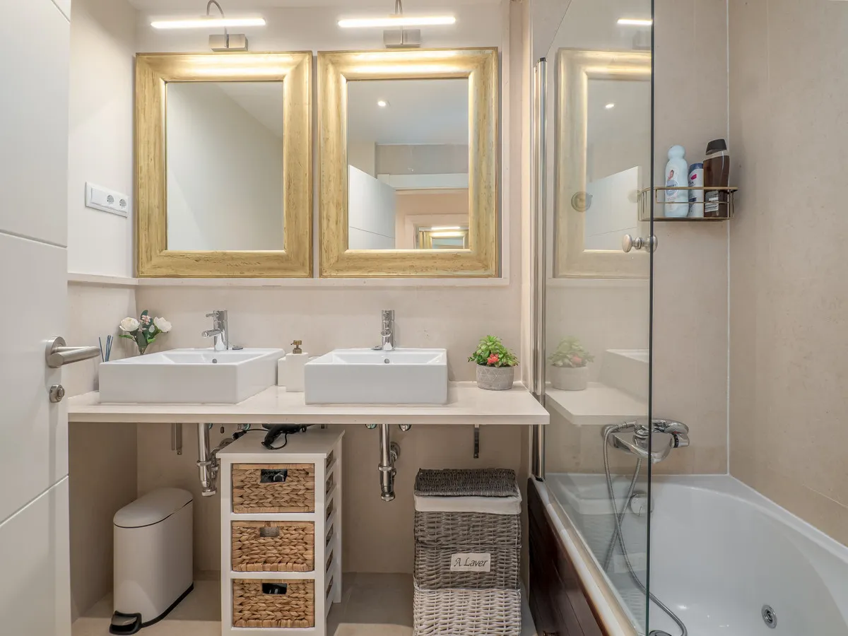 b0736cb3-4cd4-4462-882e-400b6ed7d9e1