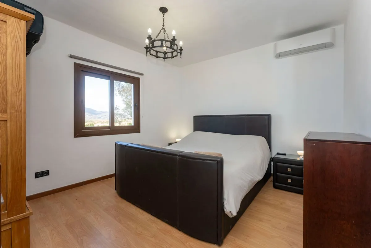 1207af92-7cf7-4c84-9f7d-2c575e022488