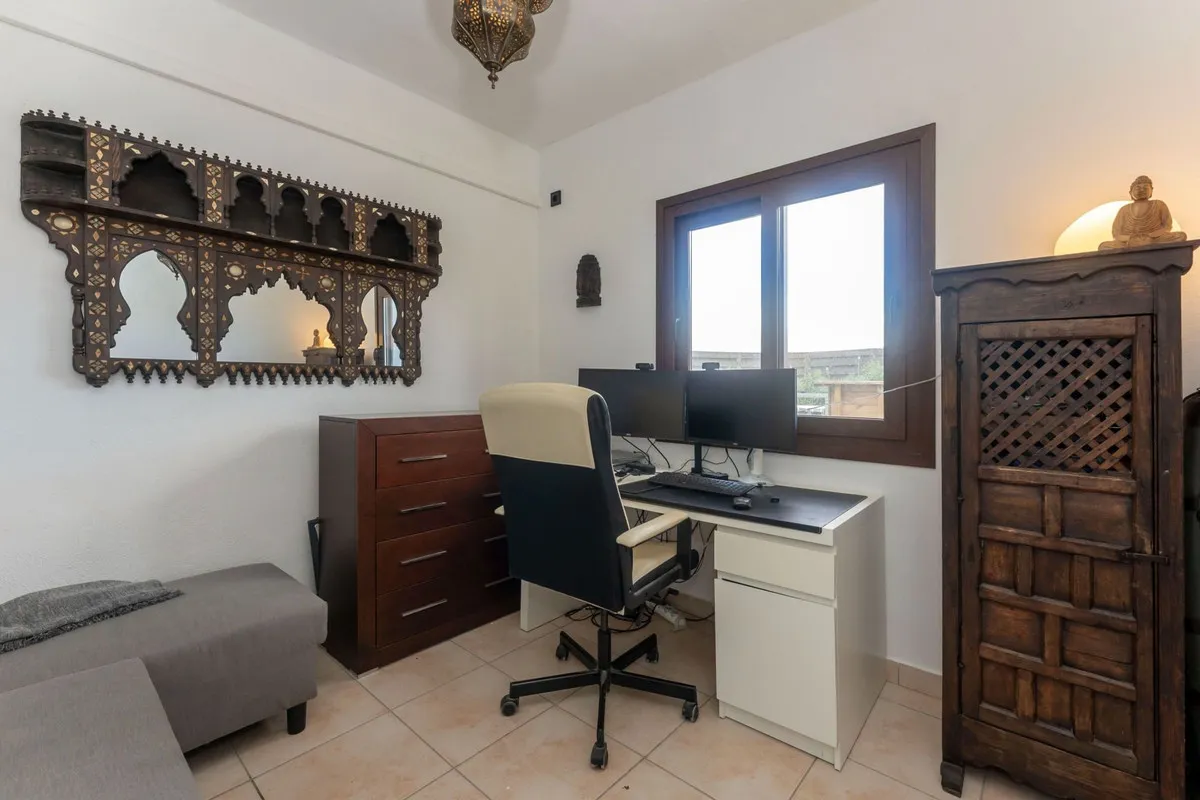 5b492437-f5ac-4f19-a890-f5eed8d7bc44