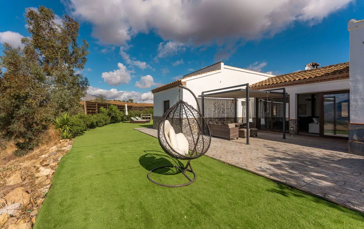 9ced98cc-9034-4f94-8dc4-5eec4d283581