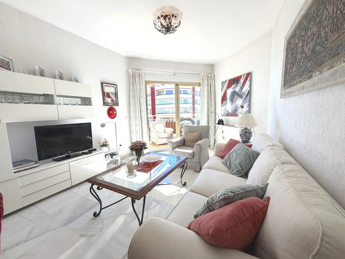 a65c7c43-9d72-4dcf-aa9e-8a31df1152d7