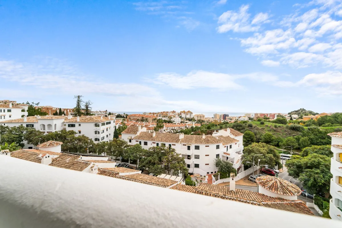 1e1df132-389e-4dda-814a-80b324a6d2a3