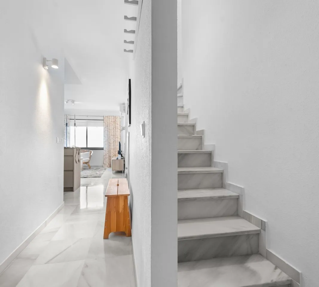 ba306b8c-f412-4321-b047-6c391f1636ac