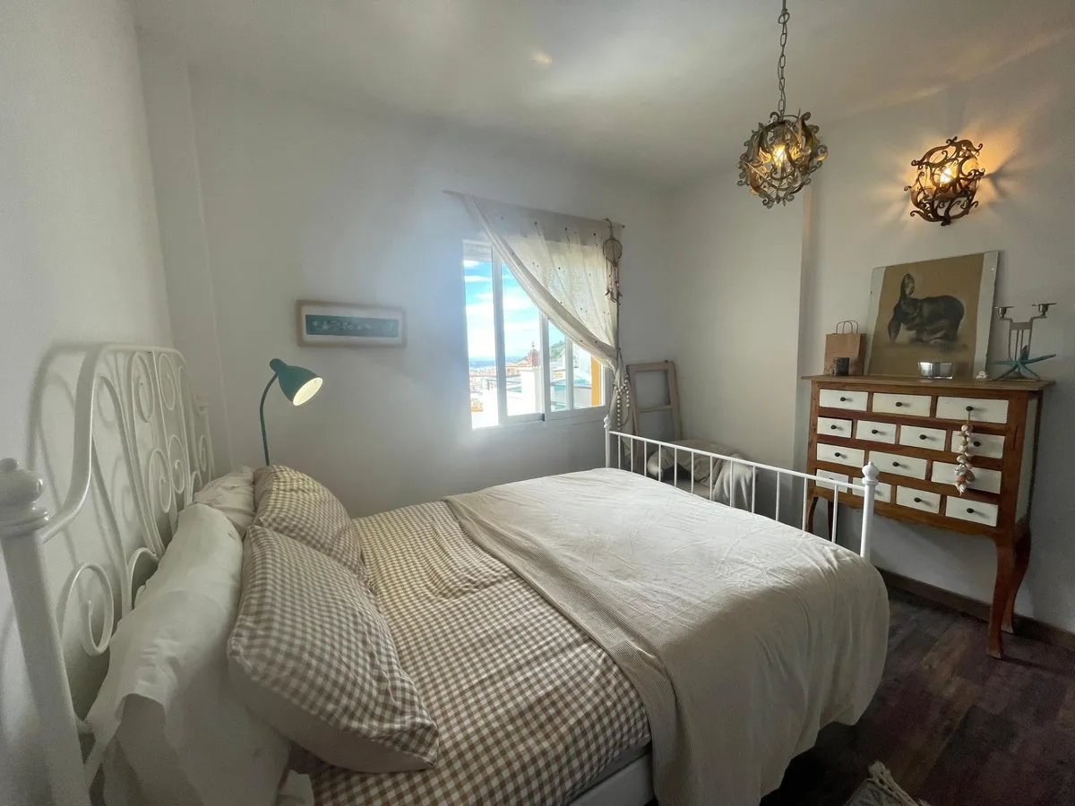 59b99f4c-5160-42b2-bfb1-1bf9e88643df