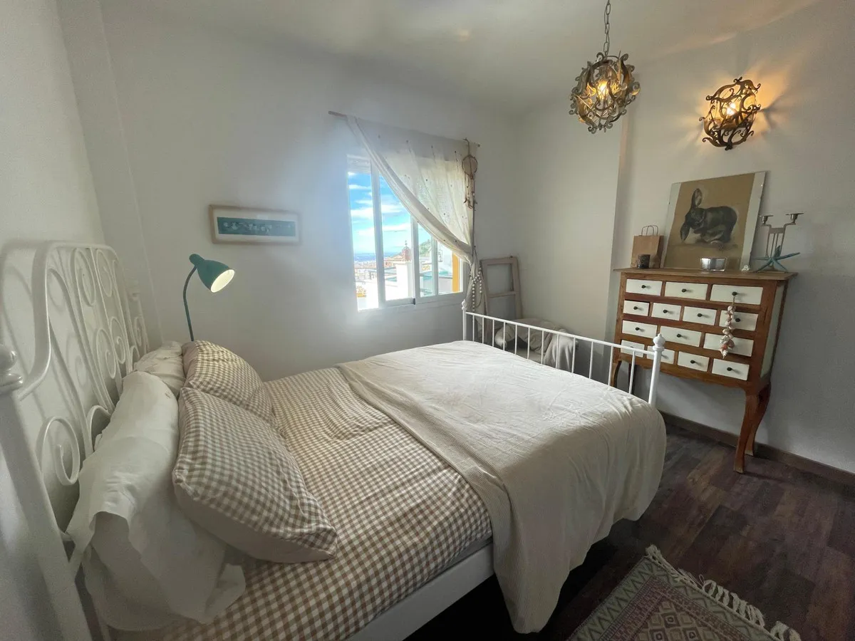 6fd30d1a-62cd-4bd6-9d61-a41d00910856