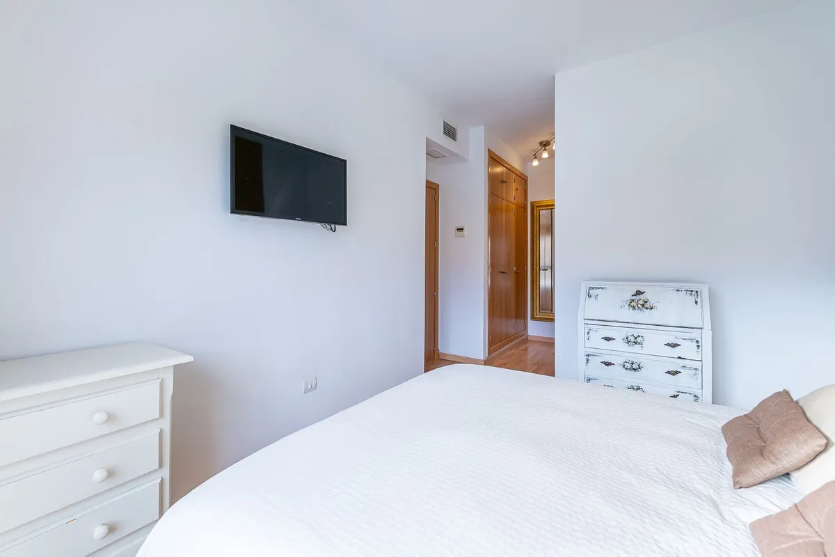 1a2b2d58-a0fd-43b2-aba4-1b00fccd1aec