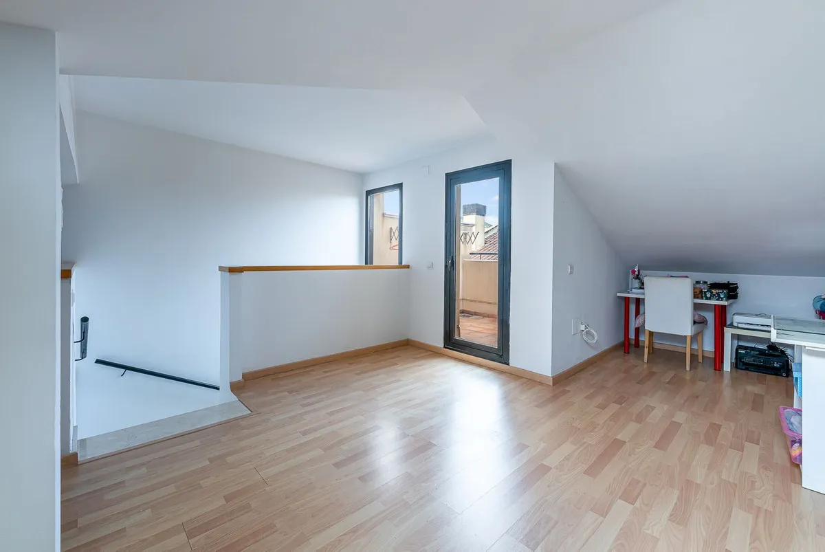 20a2e3a5-ce00-4360-abac-4db6816829e0