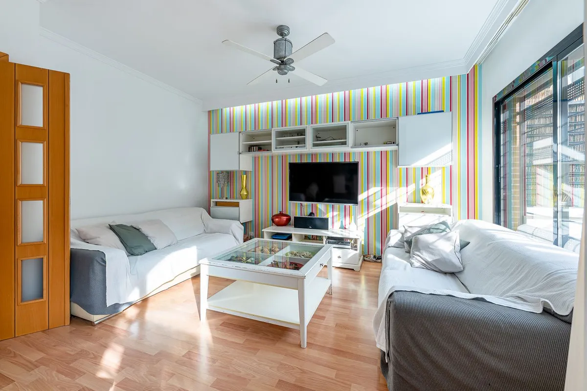 3e322e31-476d-4641-909a-50ea9d9a1a76