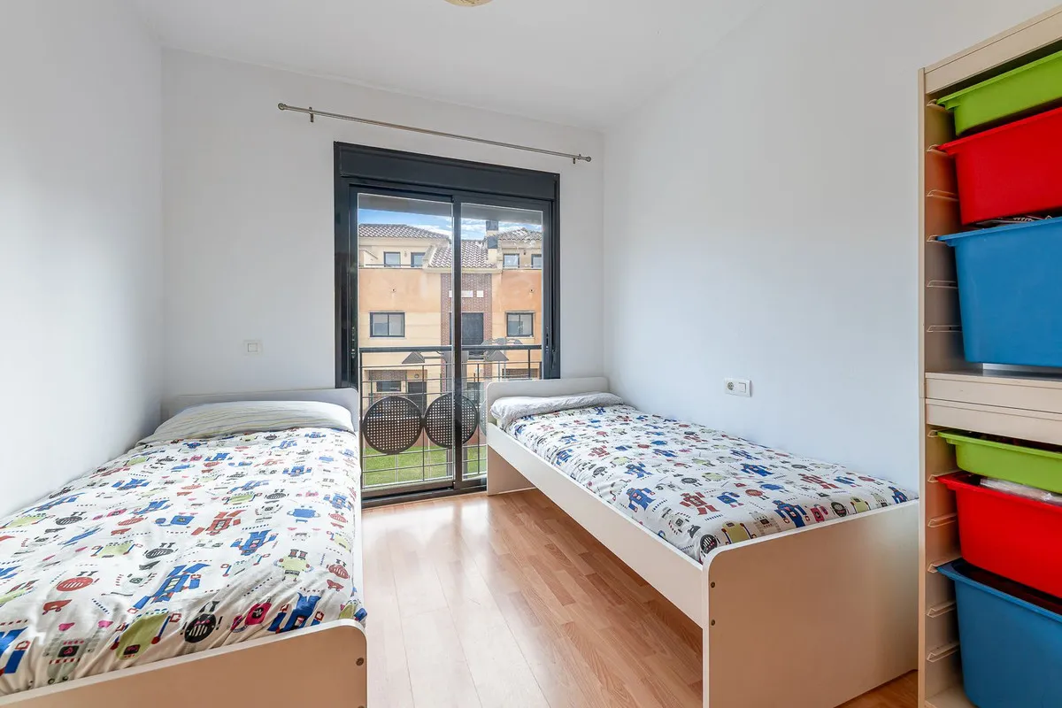 a1e0245a-0418-4ec4-8acd-985da3e2ca1b