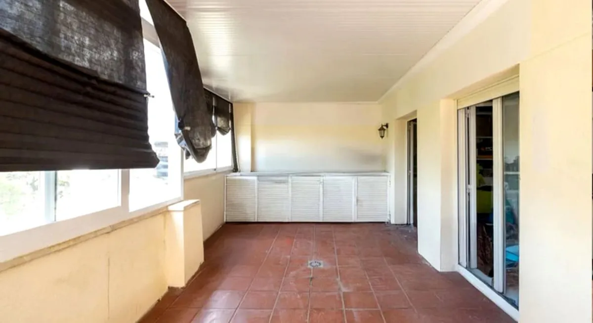 b6136836-c15d-481e-b6f0-e03632c43923