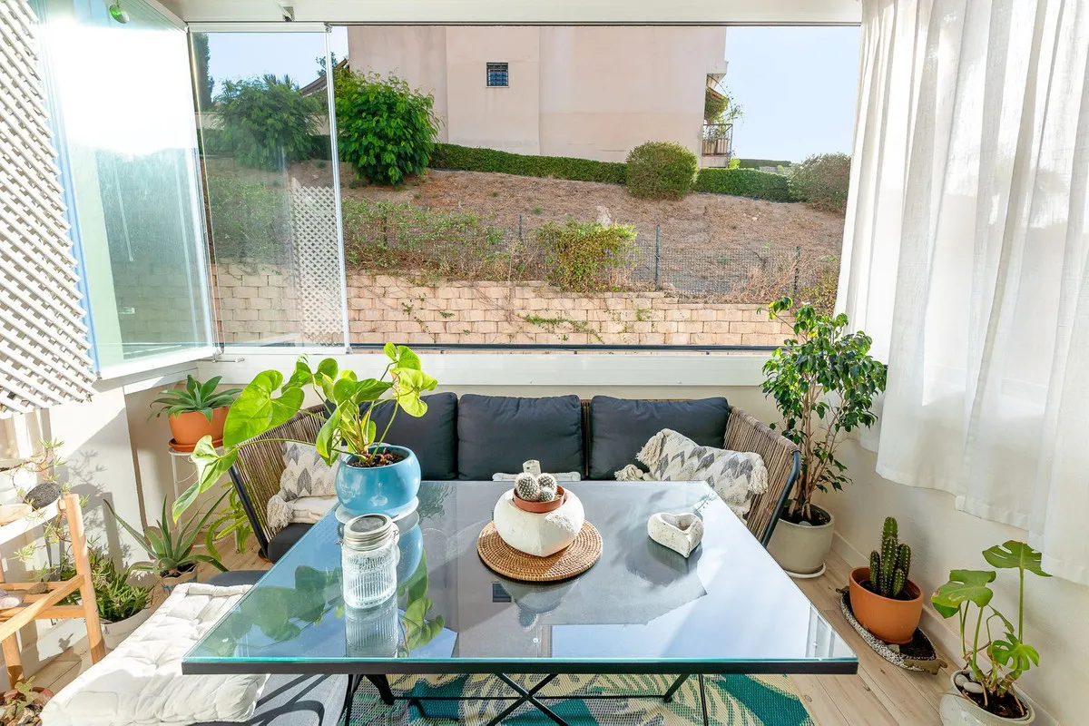 8245bdc7-661f-4ced-b635-6d29d9d20a6d