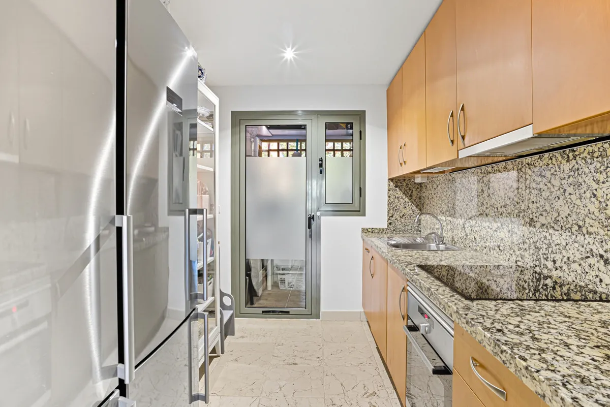 98202689-c68f-462e-8d97-1c79f6911b1e